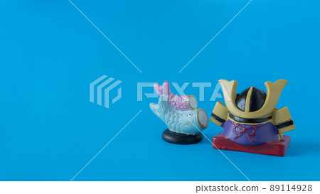 Image of helmet and carp streamer / Dragon Boat Festival Image of helmet and carp streamer / Dragon Boat Festival 89114928