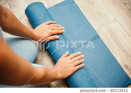 Rolling gym online mat