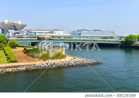 Mizuno Hiroba Park (East District), Ariake Pier Bridge Area (Koto-ku, Tokyo) [2022.4] 89126389