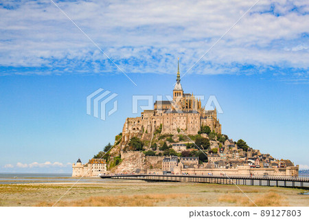 [Mont Saint Michel] Monastery blue sky panoramic view 89127803