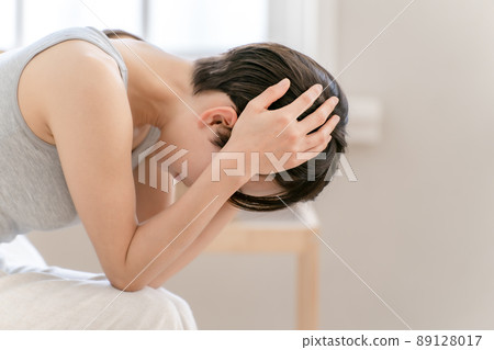 女中床身體狀況不佳 89128017
