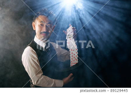 魔術師形象 89129445