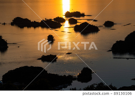 《Nagasaki Prefecture》 Kujuku Islands at dusk ・ Islands in Sasebo Bay 《Nagasaki Prefecture》 Kujuku Islands at dusk ・ Islands in Sasebo Bay 89130106