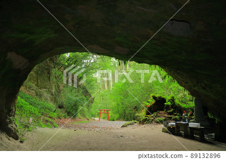 [Kagoshima Prefecture] Mizonokuchi Cave (100 Famous Cave in Japan) 89132896