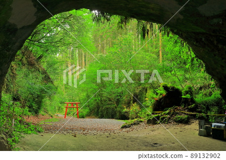 [Kagoshima Prefecture] Mizonokuchi Cave (100 Famous Cave in Japan) 89132902