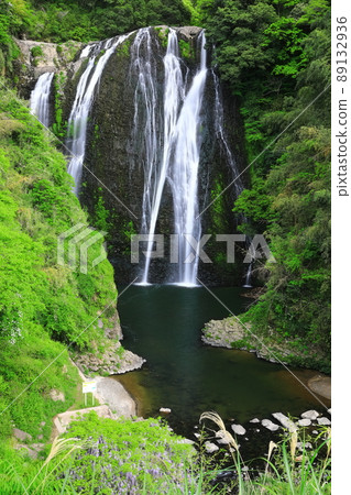 【鹿兒島縣】鮮綠的龍門瀑布(日本瀑布百選) 【鹿兒島縣】鮮綠的龍門瀑布(日本瀑布百選) 89132936