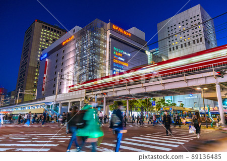 Tokyo cityscape of Japan: View of the cityscape in front of Kawasaki station from the intersection south of Kawasaki station 89136485