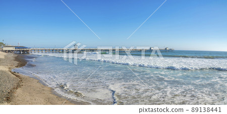 Large waves near the pier at San Clemente, Orange County, California 89138441