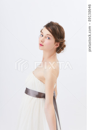 Beauty of young foreign women 89138646