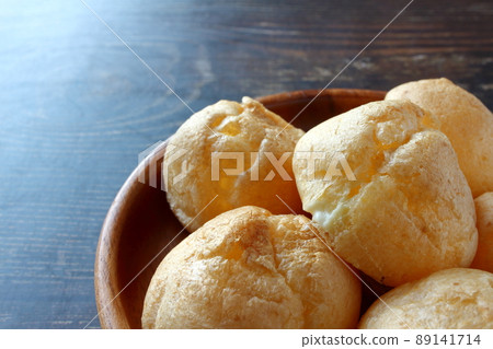 Petit cream puff mini cream puff 89141714