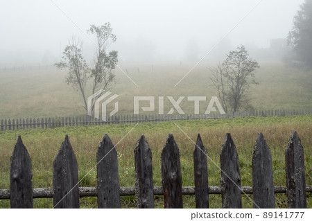 Misty morning in the countryside 89141777