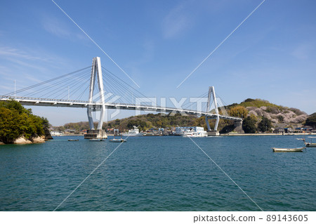 Regional landscape of Yumeshima Kaido Yuge Ohashi Bridge (Yuge Island and Sashima Island, Kamijima Town, Ehime Prefecture) Regional landscape of Yumeshima Kaido Yuge Ohashi Bridge (Yuge Island and Sashima Island, Kamijima Town, Ehime Prefecture) 89143605