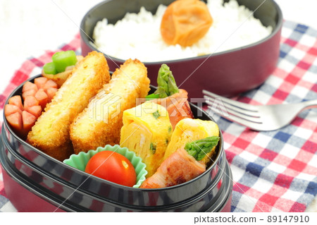 Handmade bento (mini tomatoes without calyx) 89147910