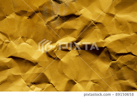 皺巴巴的黃紙 89150658