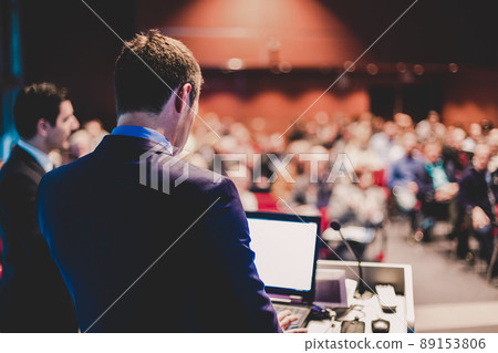 Speaker giving a talk at Business Conference and Presentation. 89153806