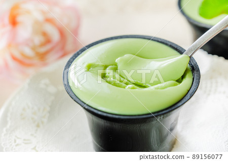 Pistachio pudding 89156077