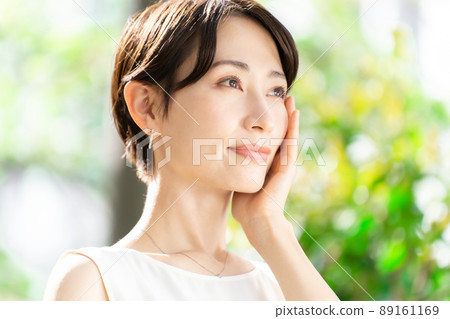 Beauty fresh green women UV rays 89161169