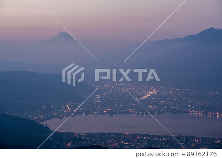 Morning glow and Mt. Fuji 89162176