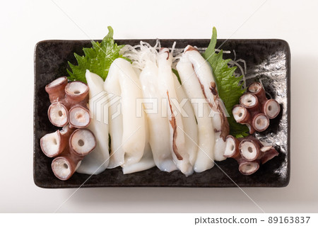 Live octopus sashimi from Hokkaido Live octopus sashimi from Hokkaido 89163837