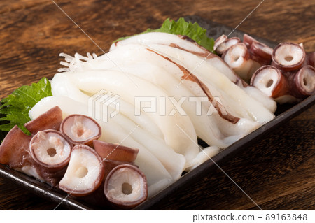 Live octopus sashimi from Hokkaido Live octopus sashimi from Hokkaido 89163848