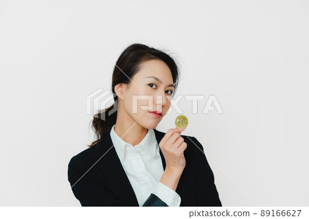 女性加密資產白色背景 89166627