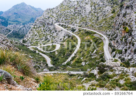 Serpentine road direction sa calobra, majorca 89166764