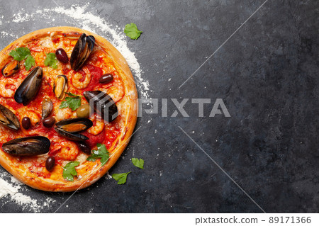 Italian cuisine. Seafood pizza Italian cuisine. Seafood pizza 89171366