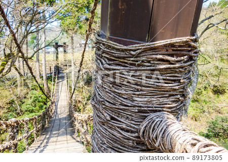 Thrilling! Kazura Bridge [Ikeda Town, Imadate District, Fukui Prefecture] 89173805