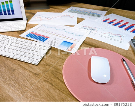Business image desk work Business image desk work 89175238