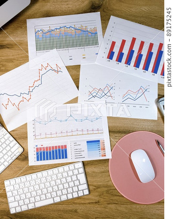 Business image desk work vertical position 89175245