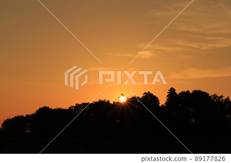 Sunset, sunset, sunset sky 89177826