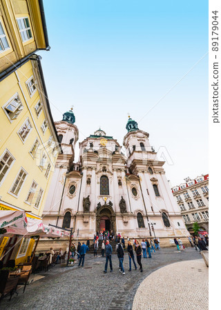 布拉格老城廣場聖尼古拉斯教堂 * 一些柔和的焦點 布拉格老城廣場聖尼古拉斯教堂 * 一些柔和的焦點 89179044