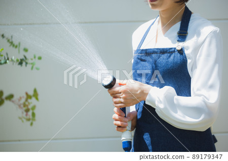 Flower bed watering 89179347