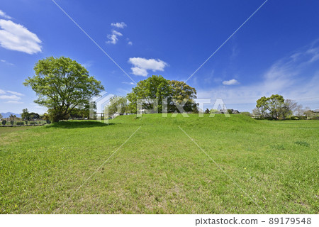 小向石塚墓（奈良縣櫻井市） 89179548