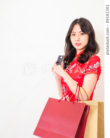 No. 1 Cheongsam Tradition Flag 袍躍底 白底女 以前寫的 Ichihando 信用卡,寫的 Ichiteki 購物袋 No. 1 Cheongsam Tradition Flag 袍躍底 白底女 以前寫的 Ichihando 信用卡,寫的 Ichiteki 購物袋 89181301