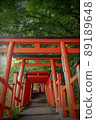 Stairs and red torii 89189648