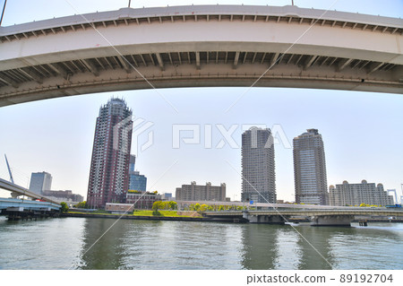 Nozomibashi (Nozomi Bridge) / Ariake West Canal area / Overlooking the direction of Odaiba (Minato-ku, Tokyo) [2022.4] 89192704