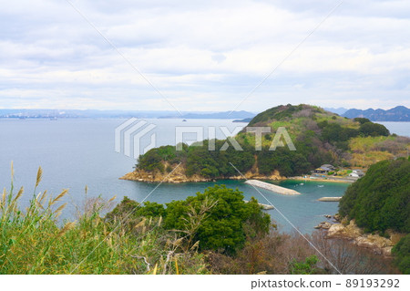 Kasaoka City, Okayama Prefecture, overlooking the cove of the Tsubaki Island / Obishi Island Kasaoka City, Okayama Prefecture, overlooking the cove of the Tsubaki Island / Obishi Island 89193292