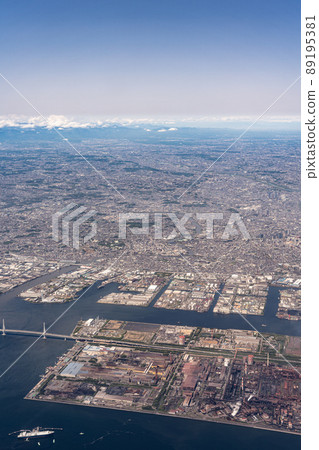 Aerial view from an airplane departing from Haneda Airport from the sky above Higashi Ogishima-Yokohama Bay Bridge Aerial view from an airplane departing from Haneda Airport from the sky above Higashi Ogishima-Yokohama Bay Bridge 89195381
