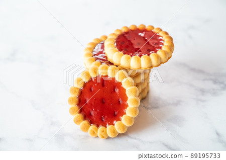 Jam cookies 89195733