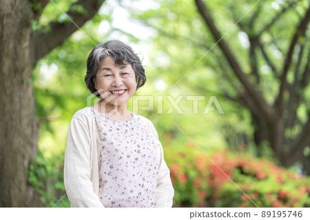 高級女性 89195746