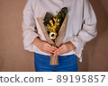Bouquet with woman 89195857