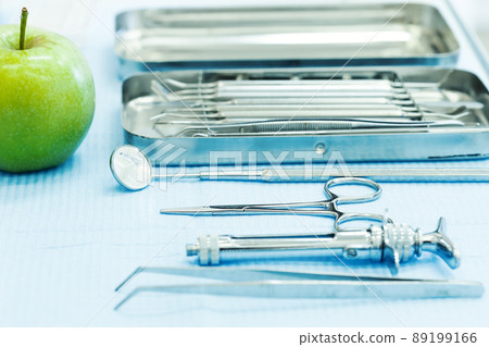 Set of dentistry medical tools Set of dentistry medical tools 89199166
