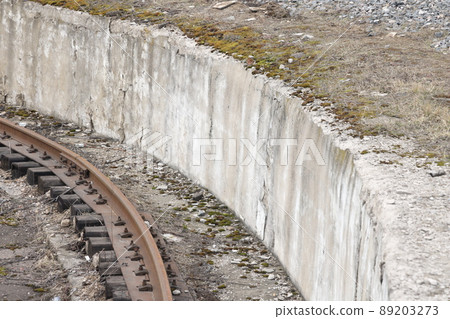 Railway turntable at the railway station in Moscow, old railway, April 2022. Railway turntable at the railway station in Moscow, old railway, April 2022. 89203273
