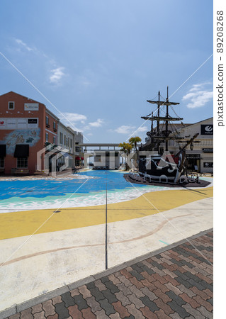Title Mitsui Outlet Park Marinepia Kobe Title Mitsui Outlet Park Marinepia Kobe 89208268