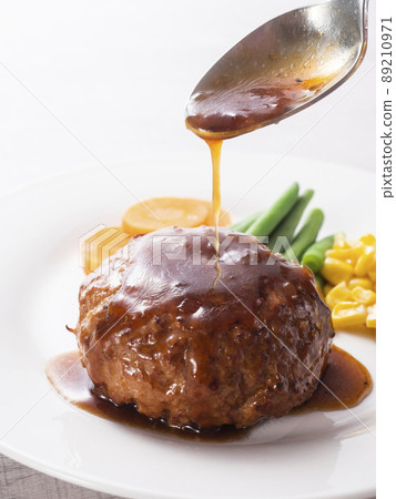 Hamburger steak  89210971