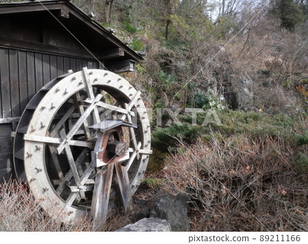 秩父木水瀑布水車 89211166