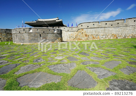 Suwon Hwaseong Fortress Changyongmun Suwon Hwaseong Fortress Changyongmun 89213276