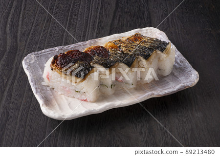 Grilled mackerel sushi 89213480