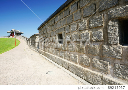 Suwon Hwaseong 89213937